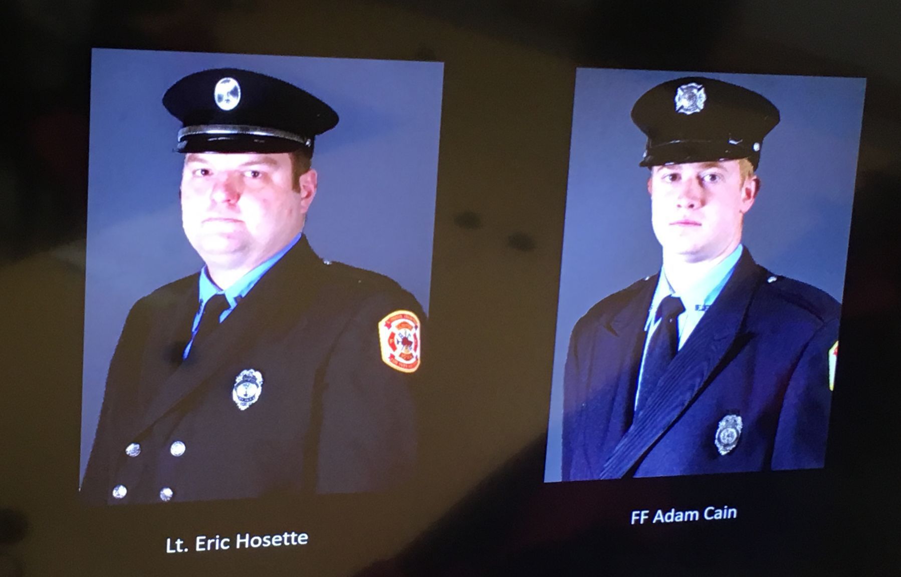 010519ho-clinton-firefighters